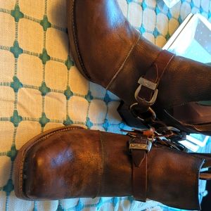 Freebird Truce size 12, Brown